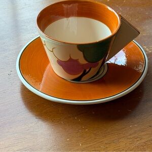 Clarice Cliff Art Deco Cup Saucer Orange Autumn Pattern Metropolitan Museum 1993